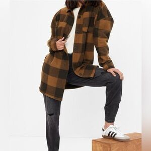 New Gap teen oversized plaid shirt jacket